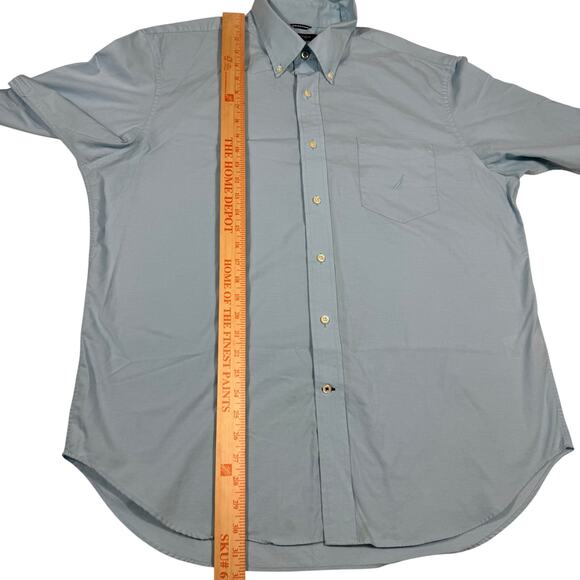 Nautica Wrinkle Resistant Men's XL Blue Short Sleeve Button Down Oxford Shirt - Picture 7 of 8